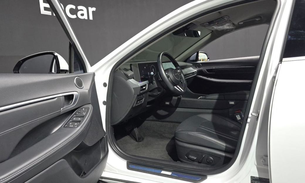Hyundai Sonata 2.0, 2025