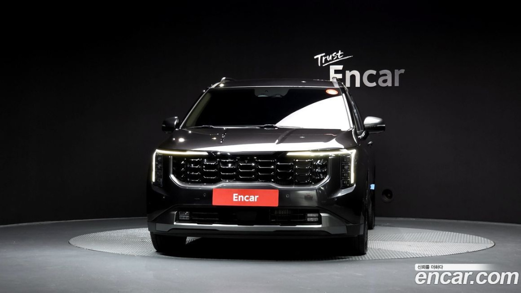 Kia Carnival 9-Seater Gravity, 2025