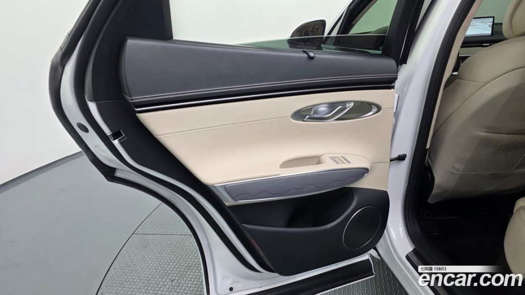 Genesis GV70 2.5T Gasoline AWD, 2023