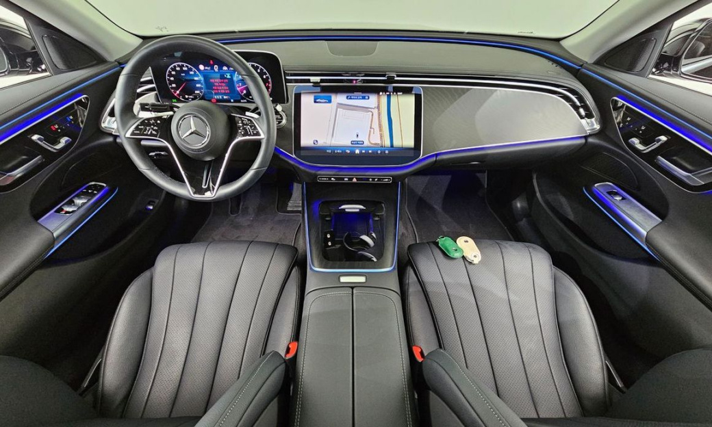 Mercedes-Benz E-Class E200 Avantgarde, 2025