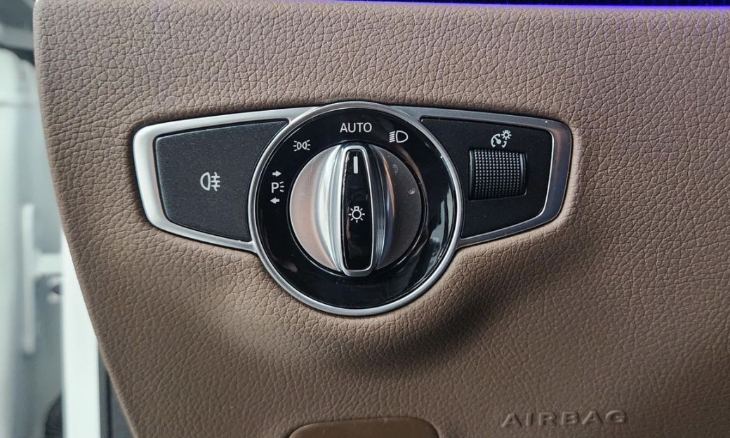 Mercedes-Benz E-Class E350 4MATIC Exclusive, 2023