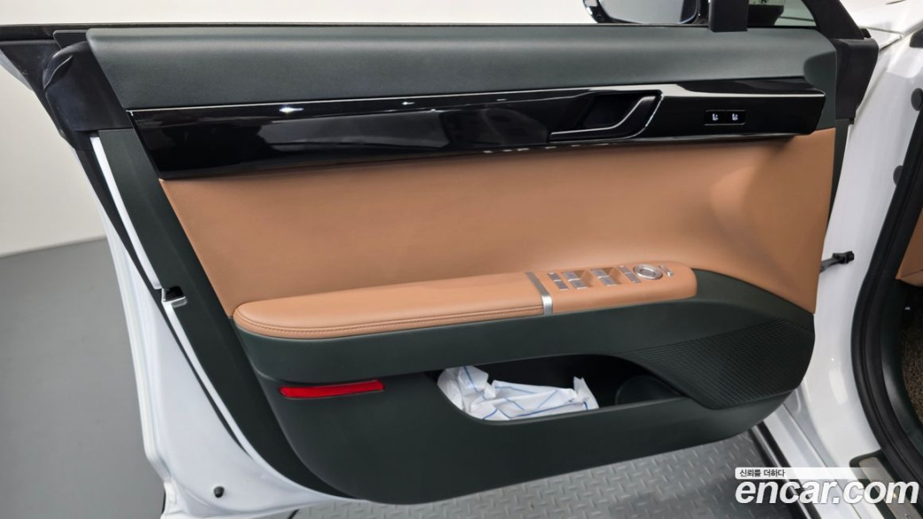 Hyundai Grandeur 2,5 Gasoline 2WD, 2023