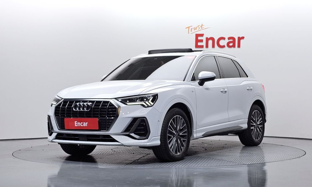 Audi Q3 40 TFSI Quattro Premium, 2024