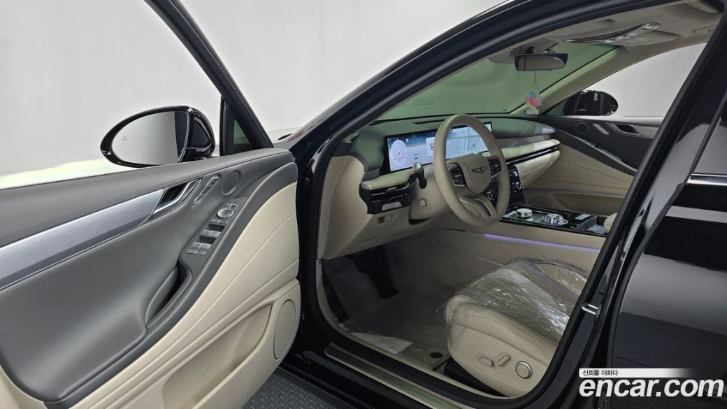 Genesis G80 Gasoline 2.5 Turbo AWD, 2025