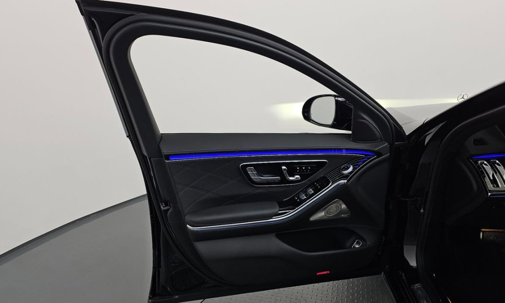Mercedes-Benz S-Class Maybach S580 4MATIC, 2022