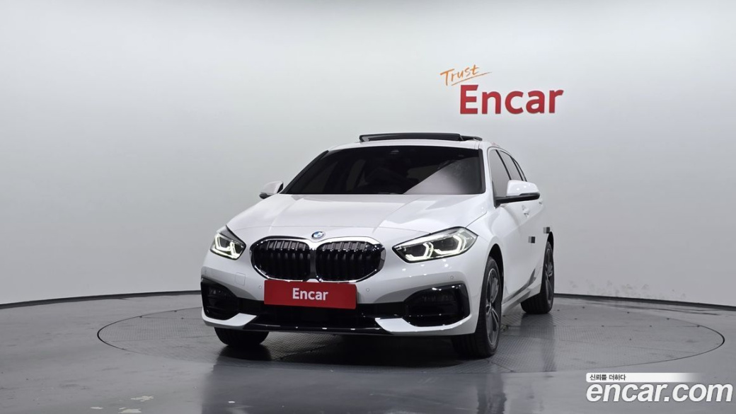 BMW 1-Series 120i Sports, 2024