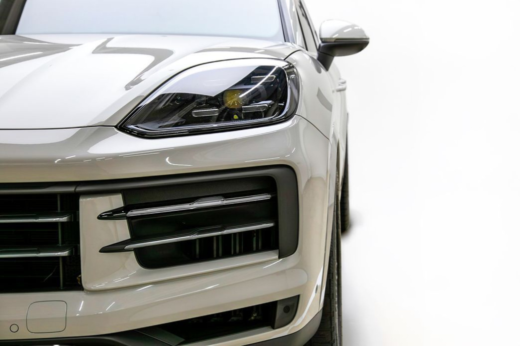 Porsche Cayenne 3.0, 2024