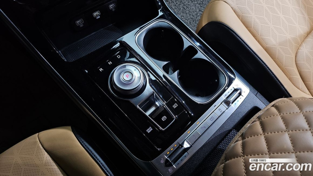 Kia Carnival 9-Seater Noblesse, 2023