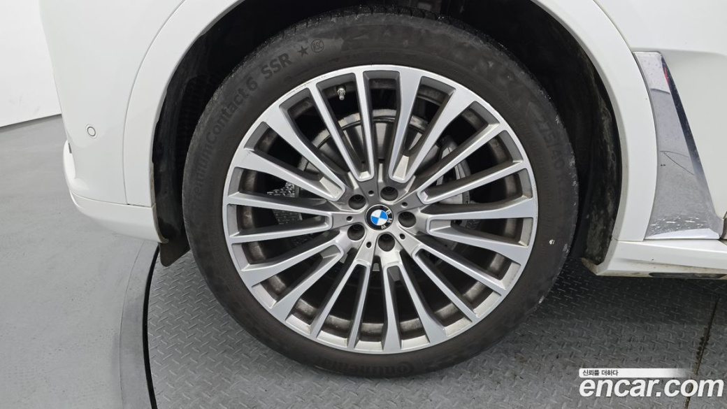 BMW X7 xDrive 40i Design Pure Excellence 7-Seater, 2022