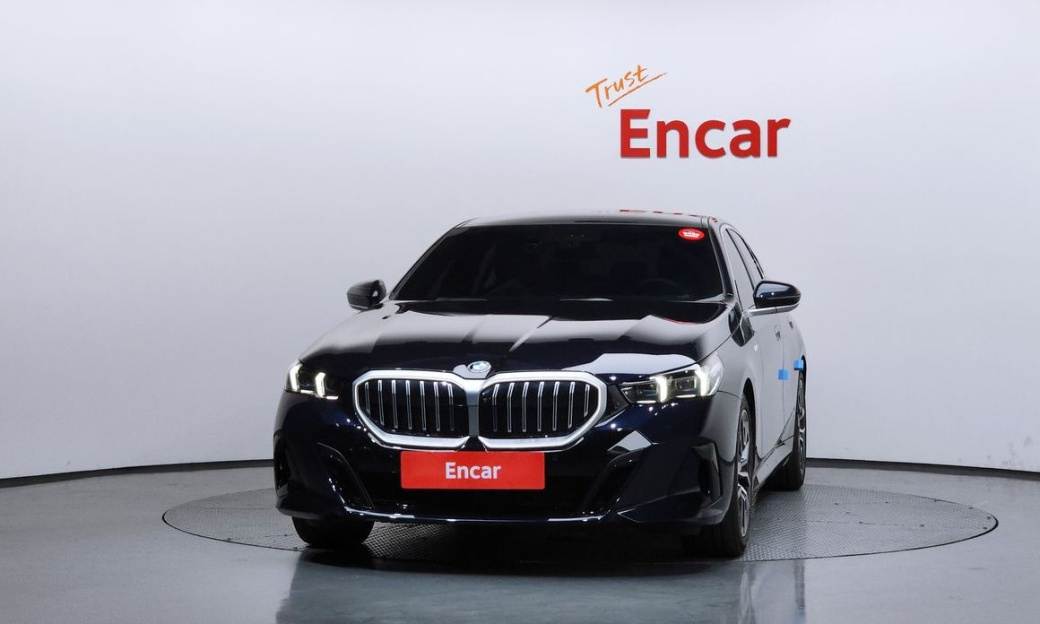 BMW 5-Series 520i M Sport, 2024
