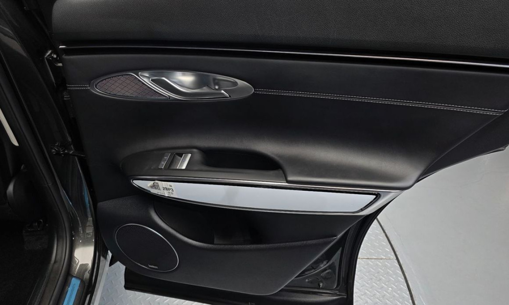 Genesis GV70 2.5T Gasoline 2WD, 2024