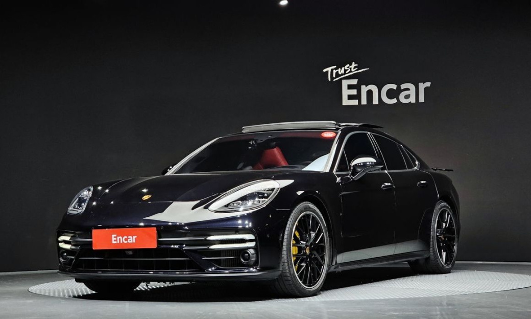 Porsche Panamera 4.0 Turbo S, 2021