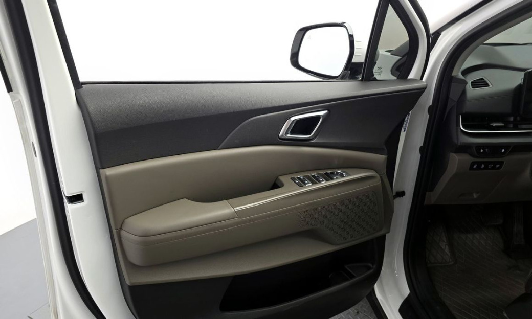 Kia Carnival 9-Seater Noblesse, 2025