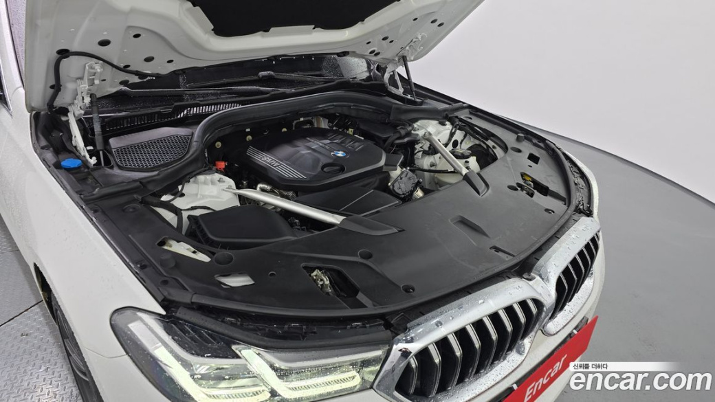 BMW Gran Turismo 620d Luxury, 2022