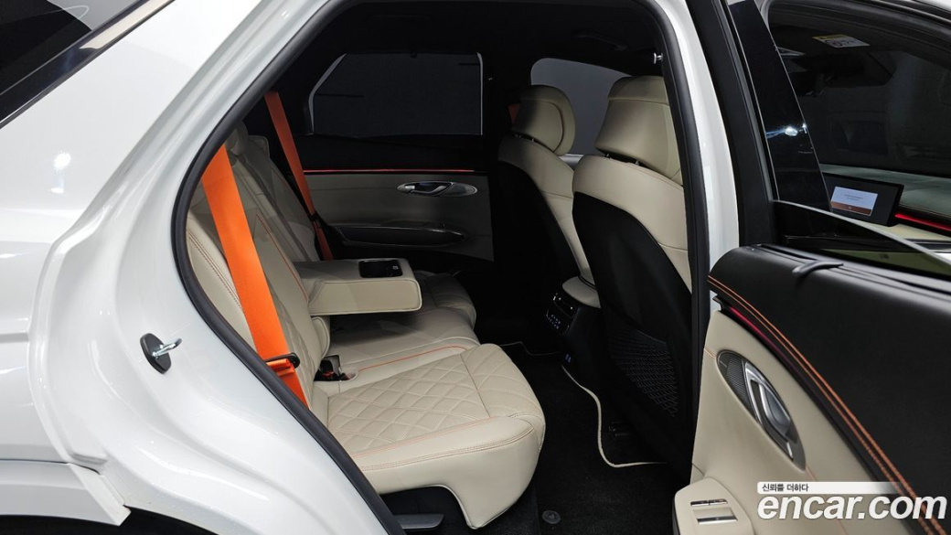 Genesis GV70 2.5T Gasoline AWD, 2025