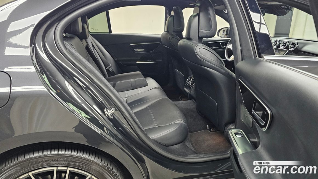 Mercedes-Benz C-Class C200 4MATIC Avantgarde, 2022