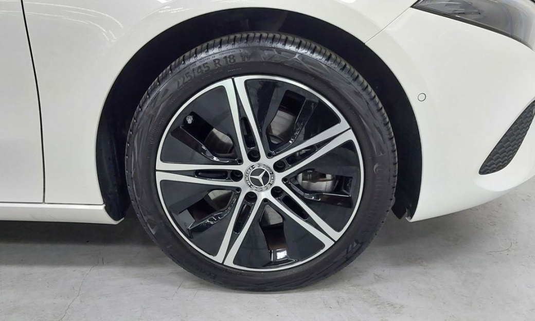 Mercedes-Benz A-Class A220 Sedan, 2026