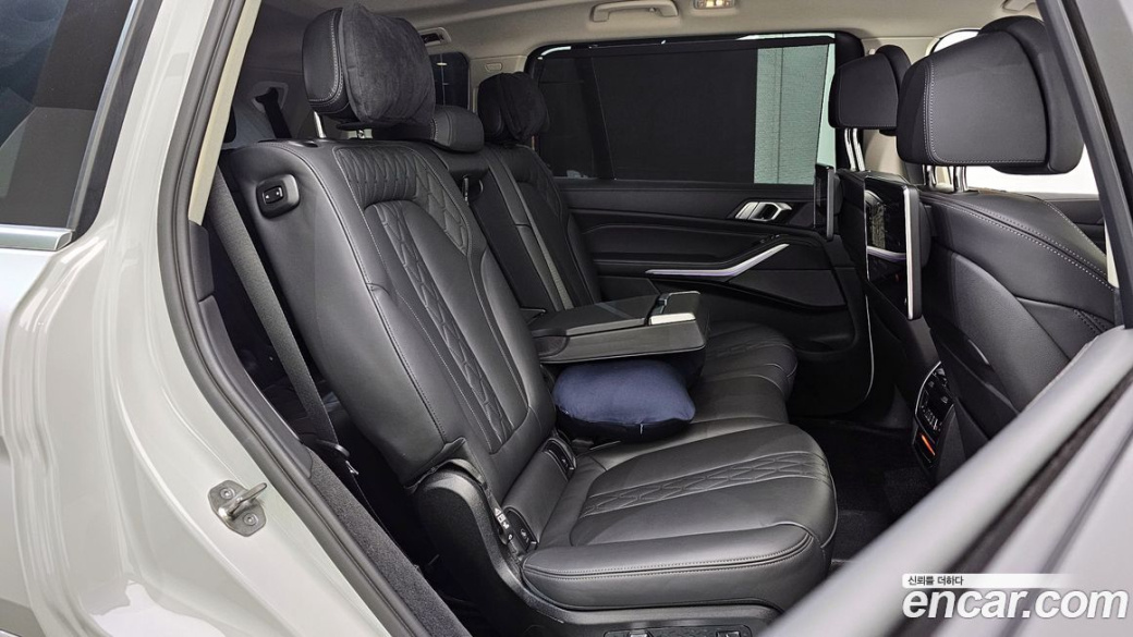 BMW X7 xDrive 40d Design Pure Excellence 7-Seater, 2022