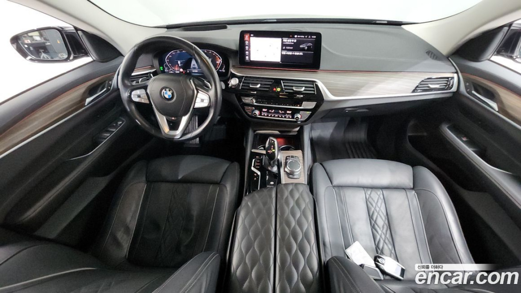 BMW Gran Turismo 620d Luxury, 2022
