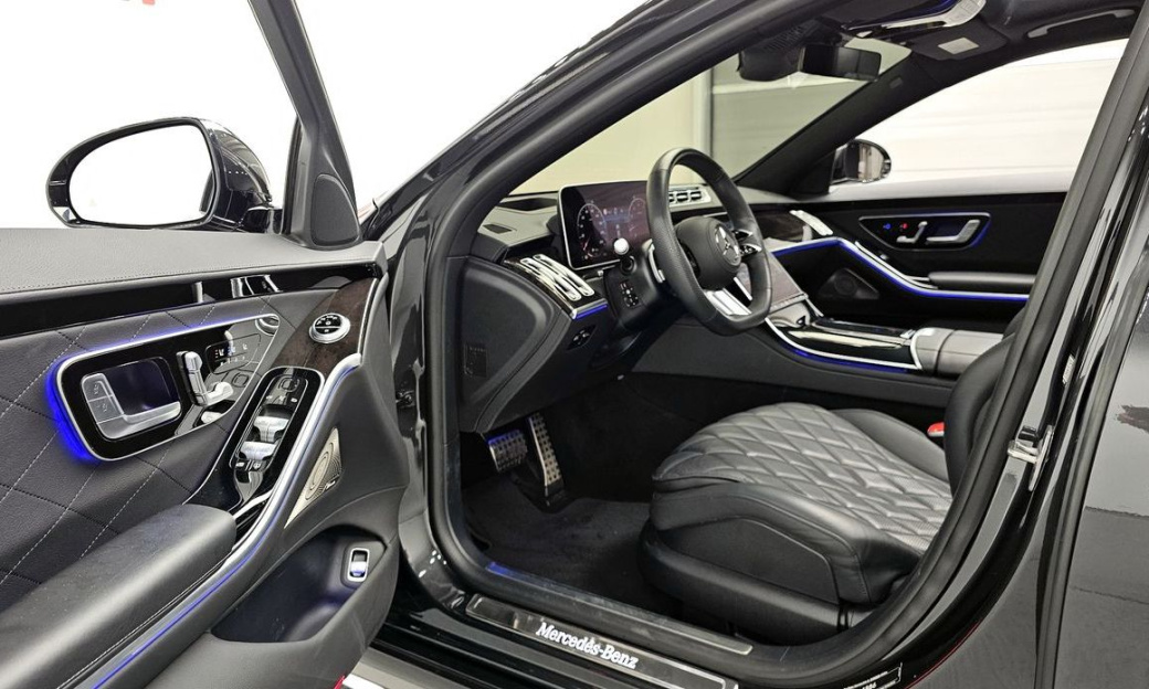 Mercedes-Benz S-Class S500L 4MATIC, 2024
