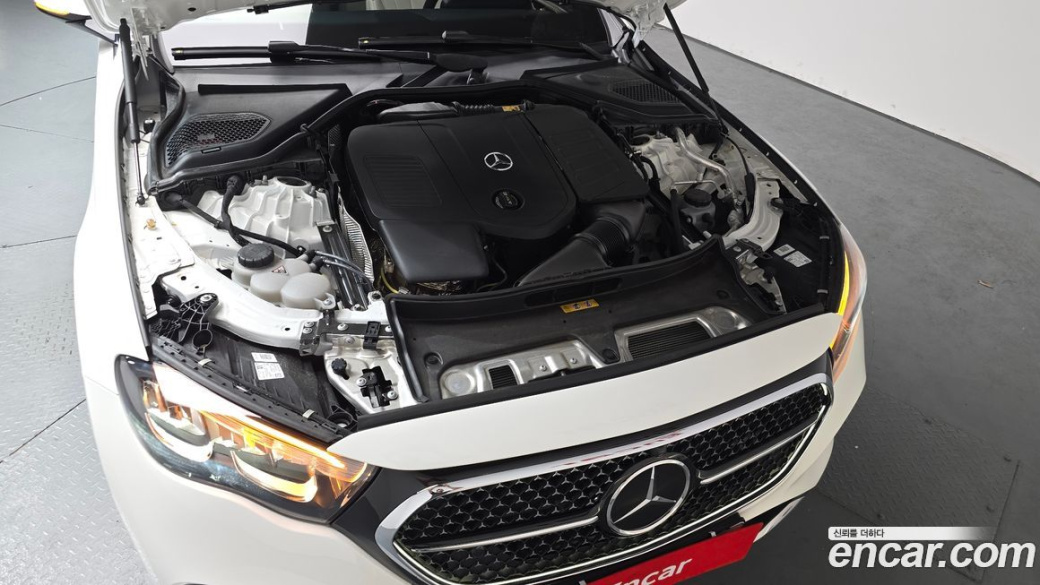 Mercedes-Benz E-Class E200 Avantgarde, 2026