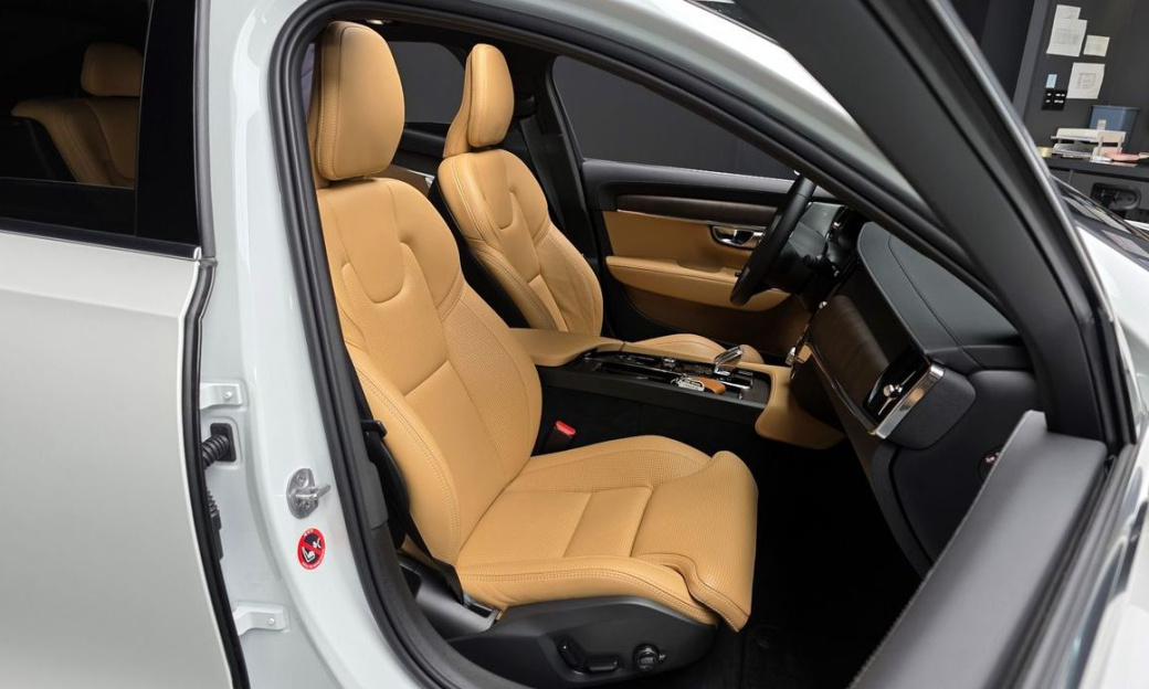 Volvo S90 B6 AWD Ultimate Bright, 2024