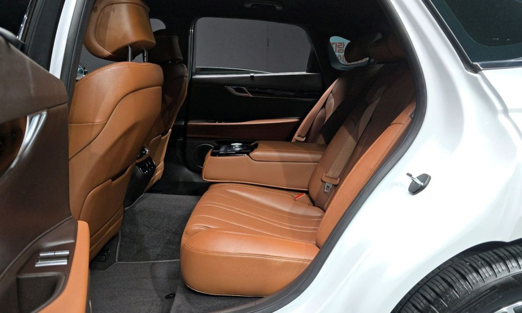 Genesis G80 Gasoline 2.5 Turbo 2WD, 2024