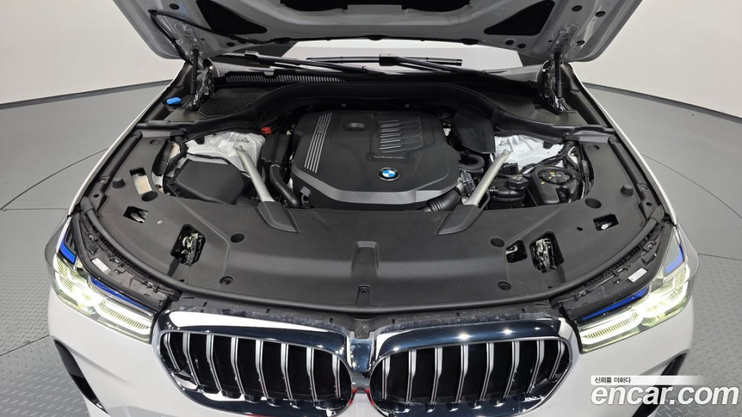 BMW Gran Turismo 640i xDrive M Sport, 2023