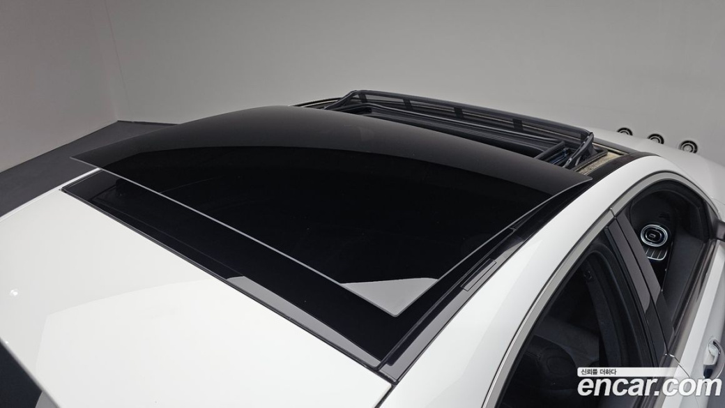 Mercedes-Benz C-Class C300 4MATIC Avantgarde, 2023