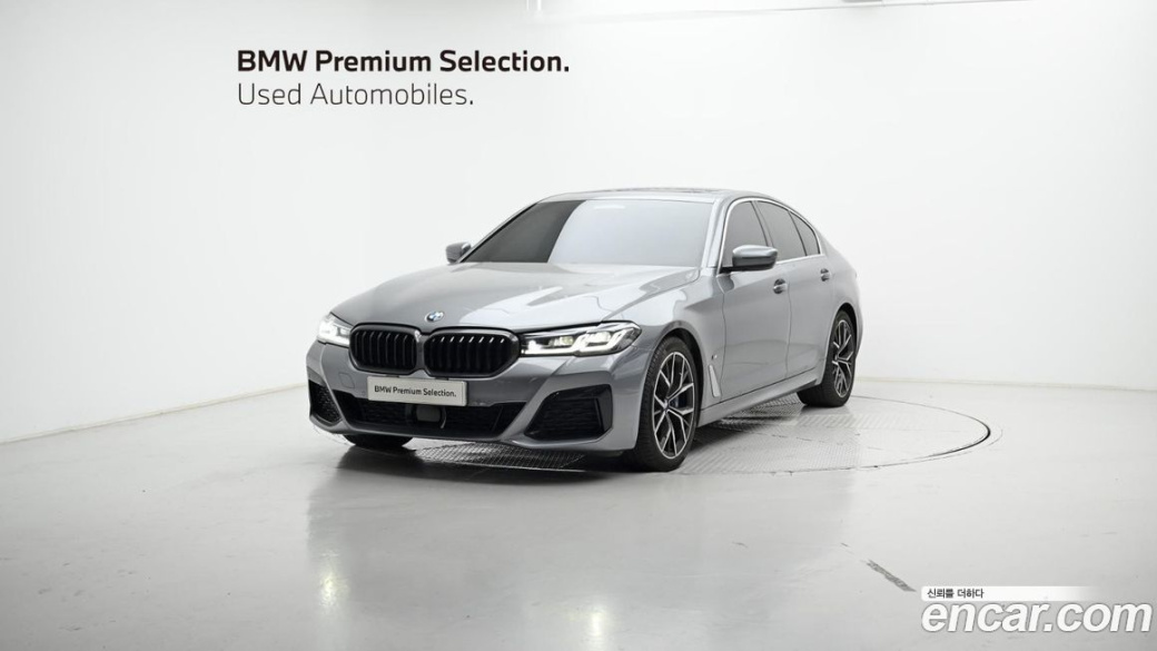 BMW 5-Series 530i M Sport Package, 2023