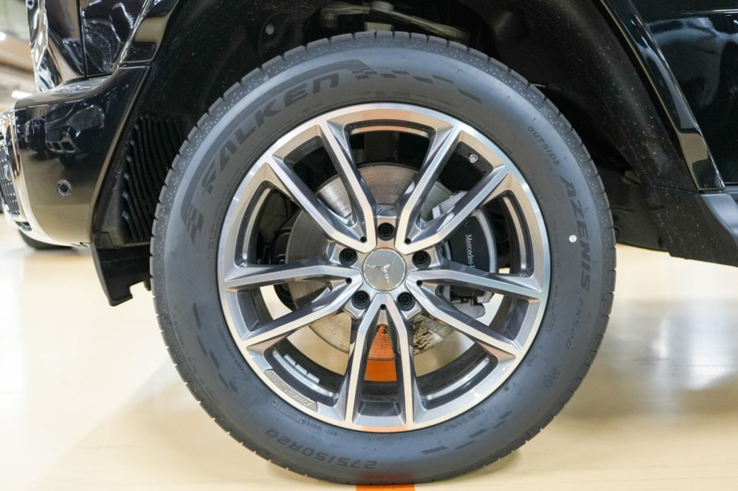 Mercedes-Benz G-Class G450d, 2026