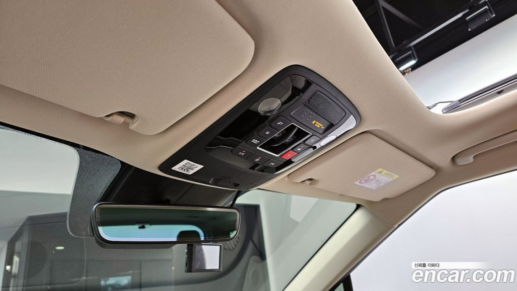 Kia Carnival 9-Seater Noblesse, 2022