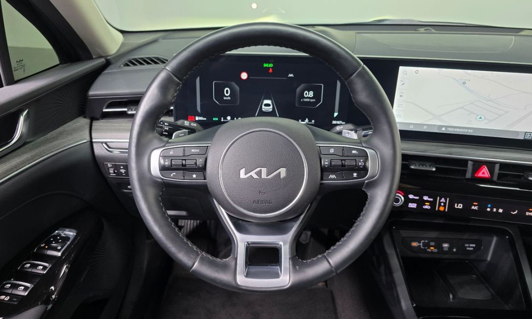 Kia K5 2.0, 2024