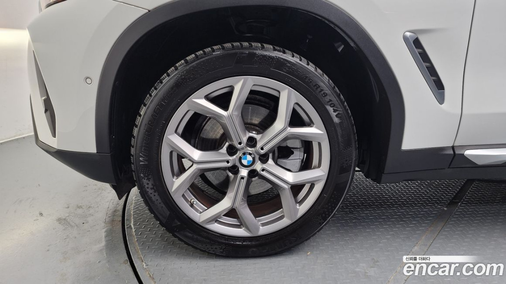 BMW X4 xDrive20i xLine, 2022