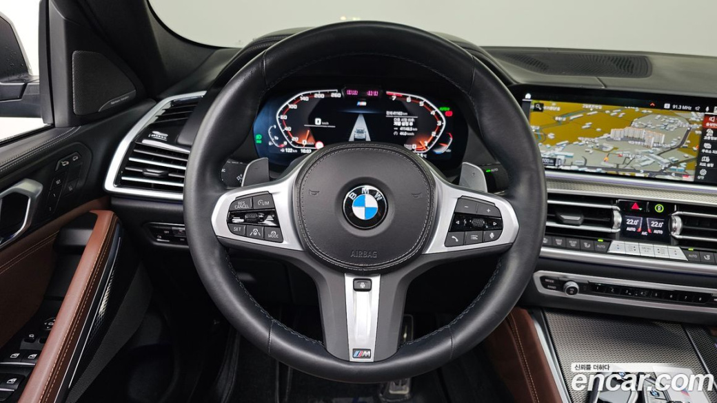 BMW X6 xDrive40i M Sport, 2023