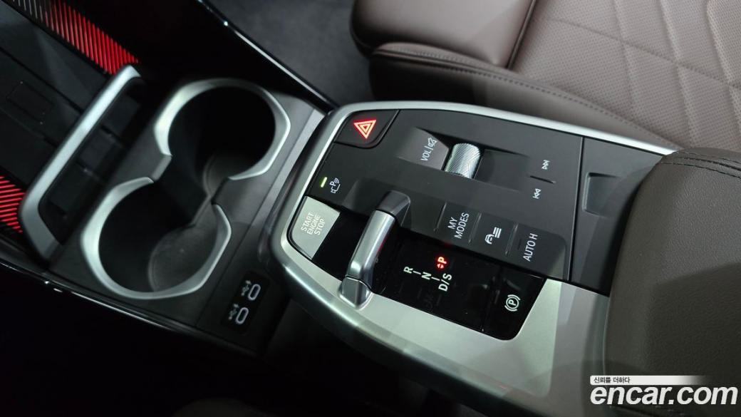 BMW X1 xDrive 20i M Sport, 2024
