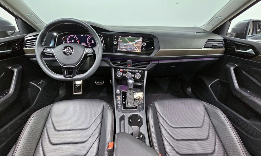 Volkswagen Jetta 1.4 TSI Prestige, 2021