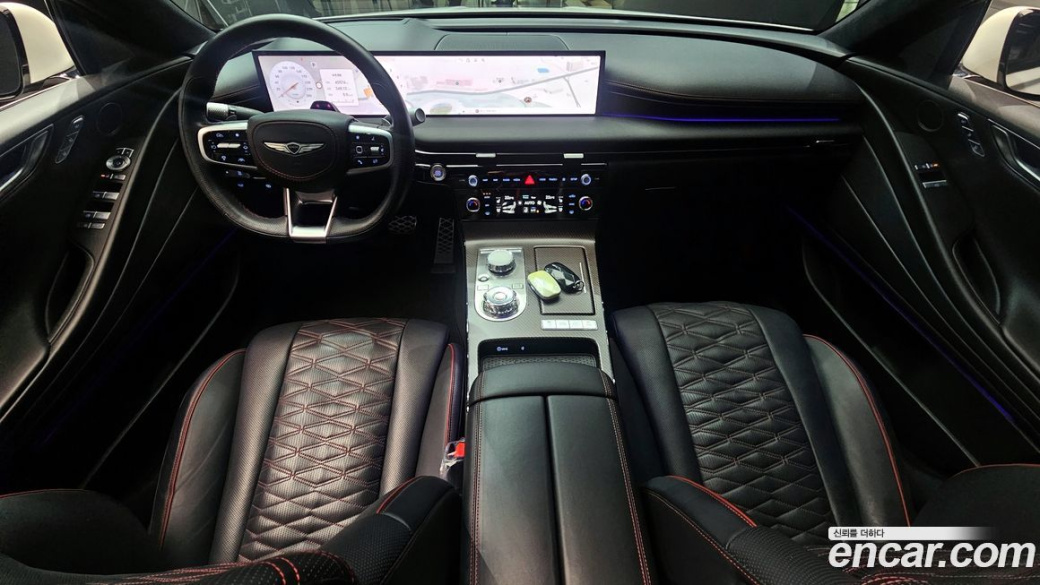 Genesis G80 Gasoline 2.5 Turbo AWD, 2025