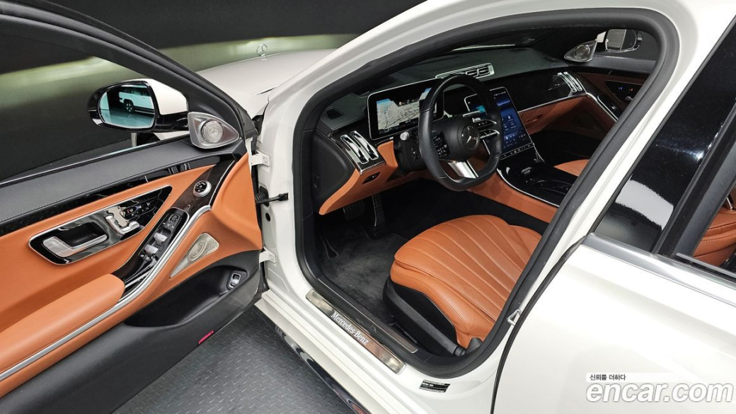 Mercedes-Benz S-Class S500L 4MATIC, 2022