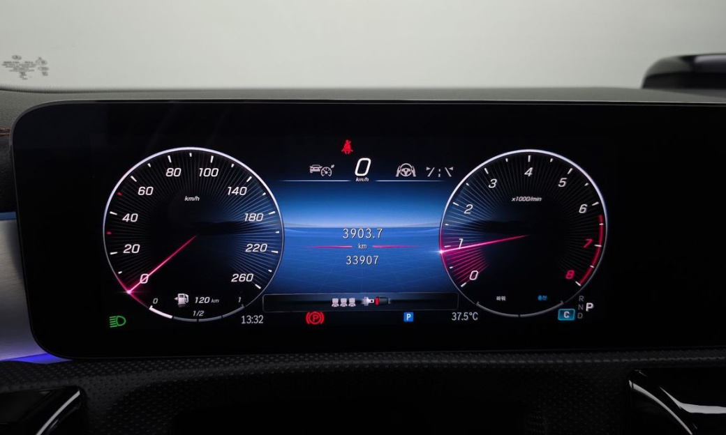 Mercedes-Benz CLA-Class CLA250 4MATIC, 2024
