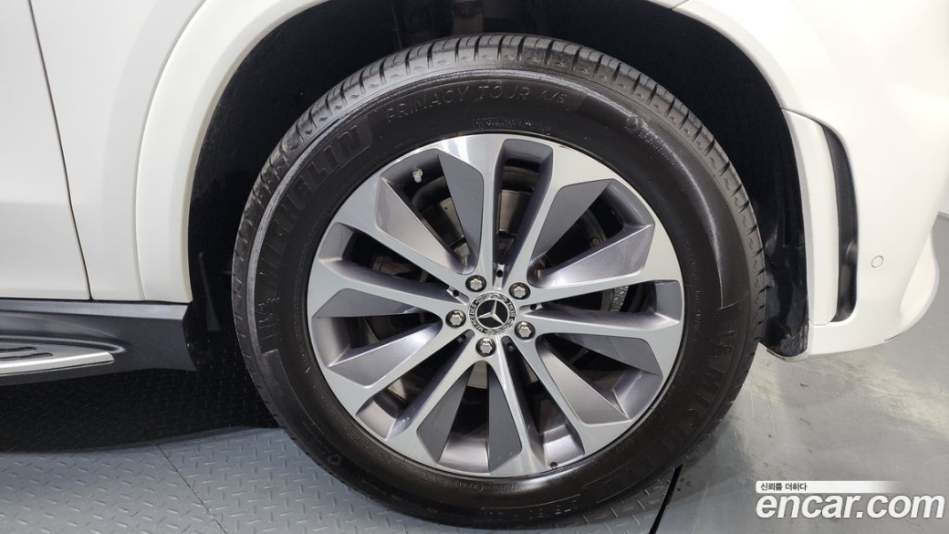 Mercedes-Benz GLE-Class GLE300d 4MATIC, 2022
