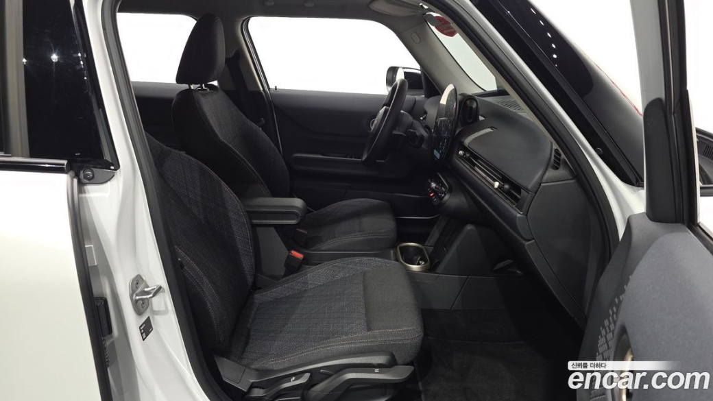 Mini Cooper 5Door Essential, 2025