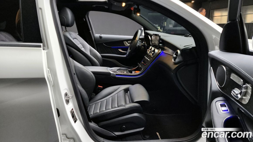 Mercedes-Benz GLC-Class GCL300 4MATIC Coupe, 2023