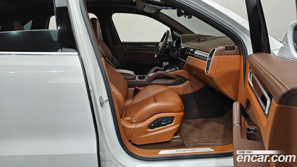 Porsche Cayenne 3.0, 2023