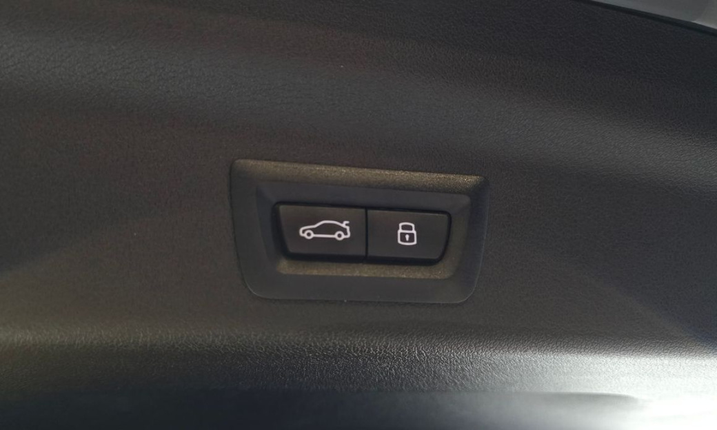BMW X1 sDrive 18d M Sport, 2025