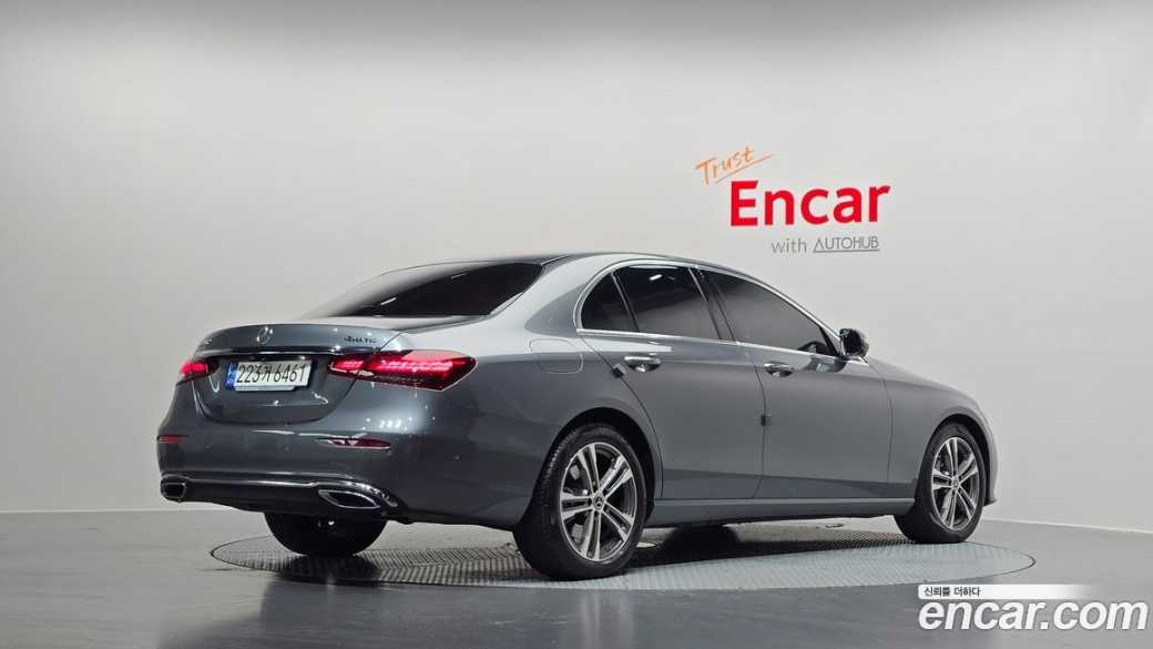 Mercedes-Benz E-Class E350 4MATIC Avantgarde, 2022