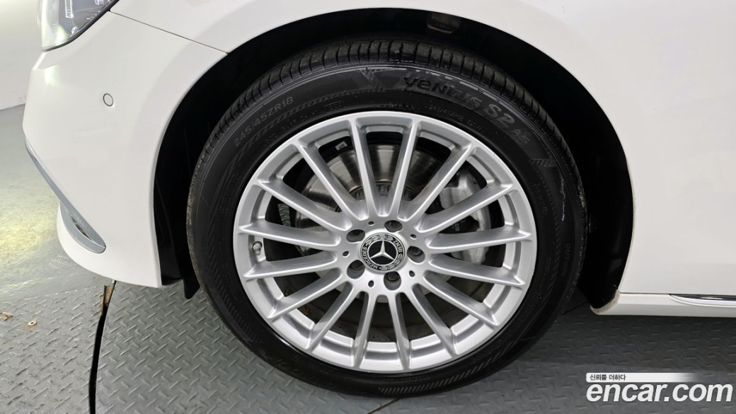 Mercedes-Benz E-Class E250 Exclusive, 2022