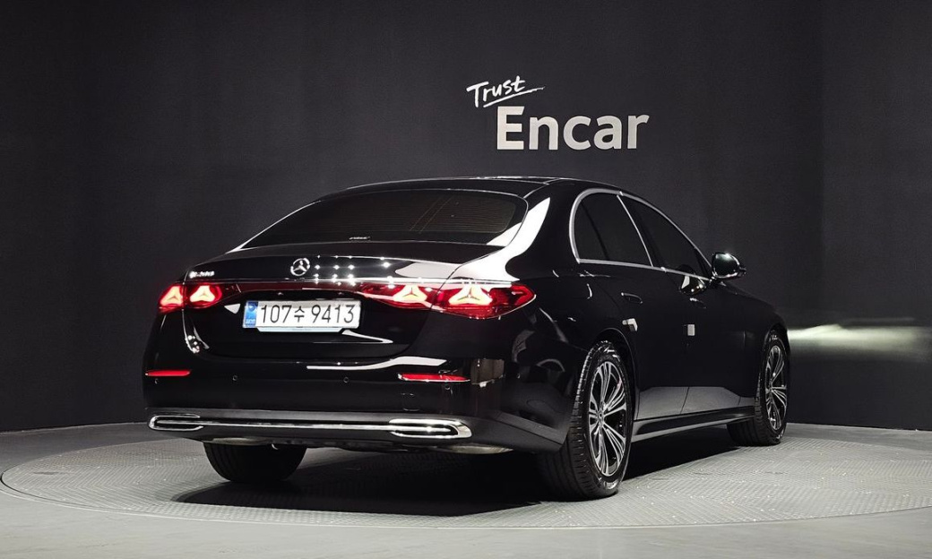 Mercedes-Benz E-Class E200 Avantgarde, 2025