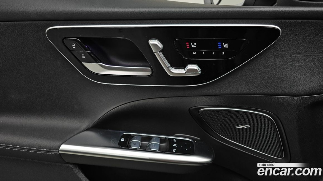 Mercedes-Benz C-Class C300 4MATIC Avantgarde, 2024