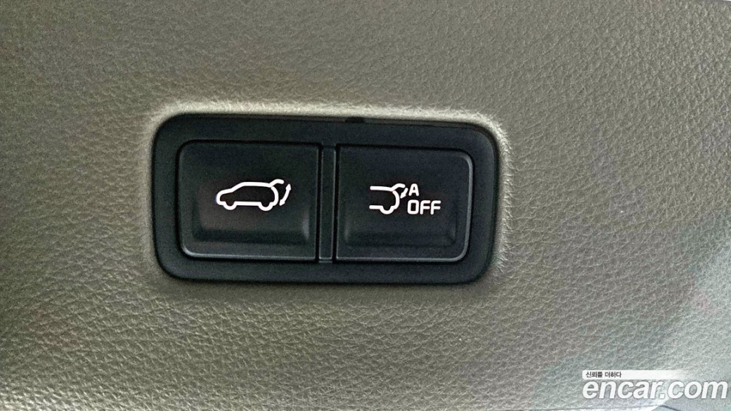Kia Carnival 7-Seater Signature, 2023